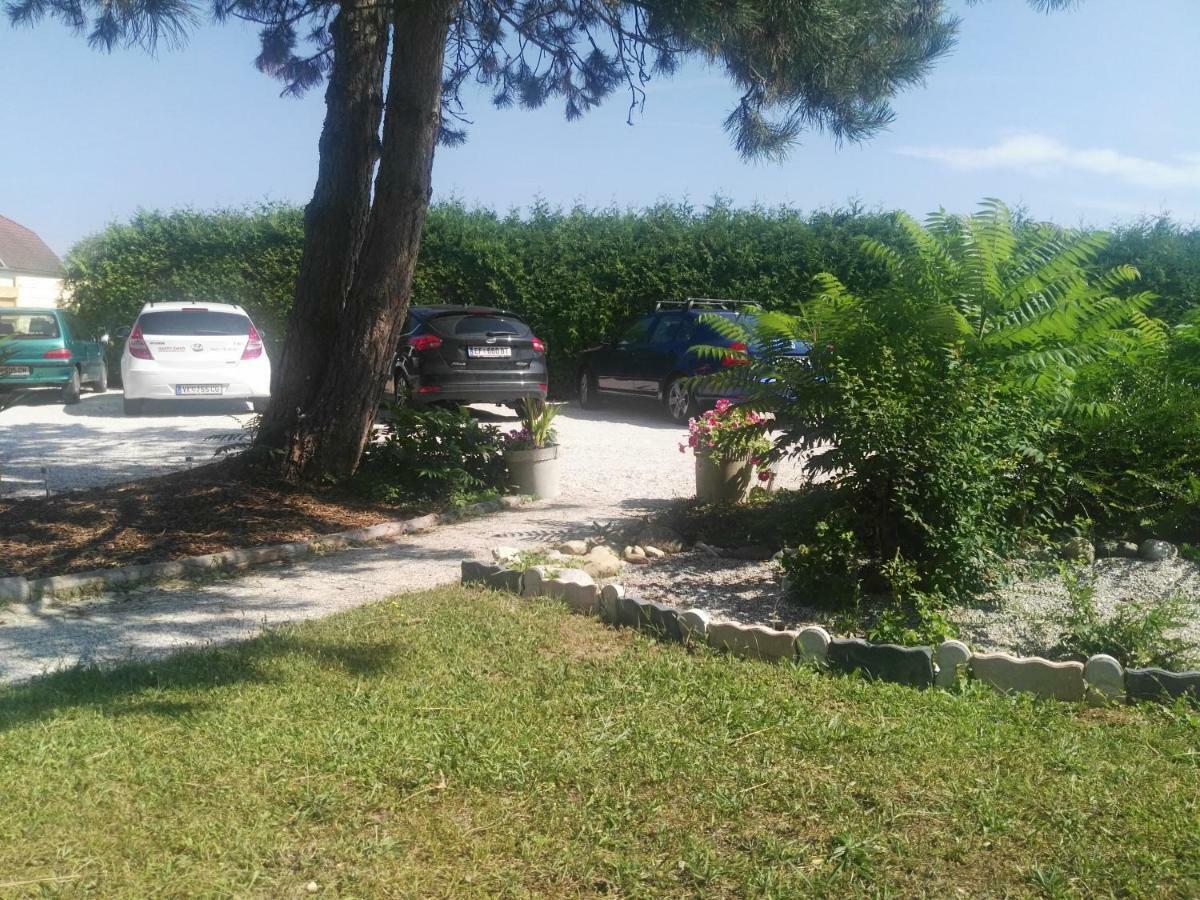Pension Villa Louise Sankt Kanzian am Klopeiner See Buitenkant foto